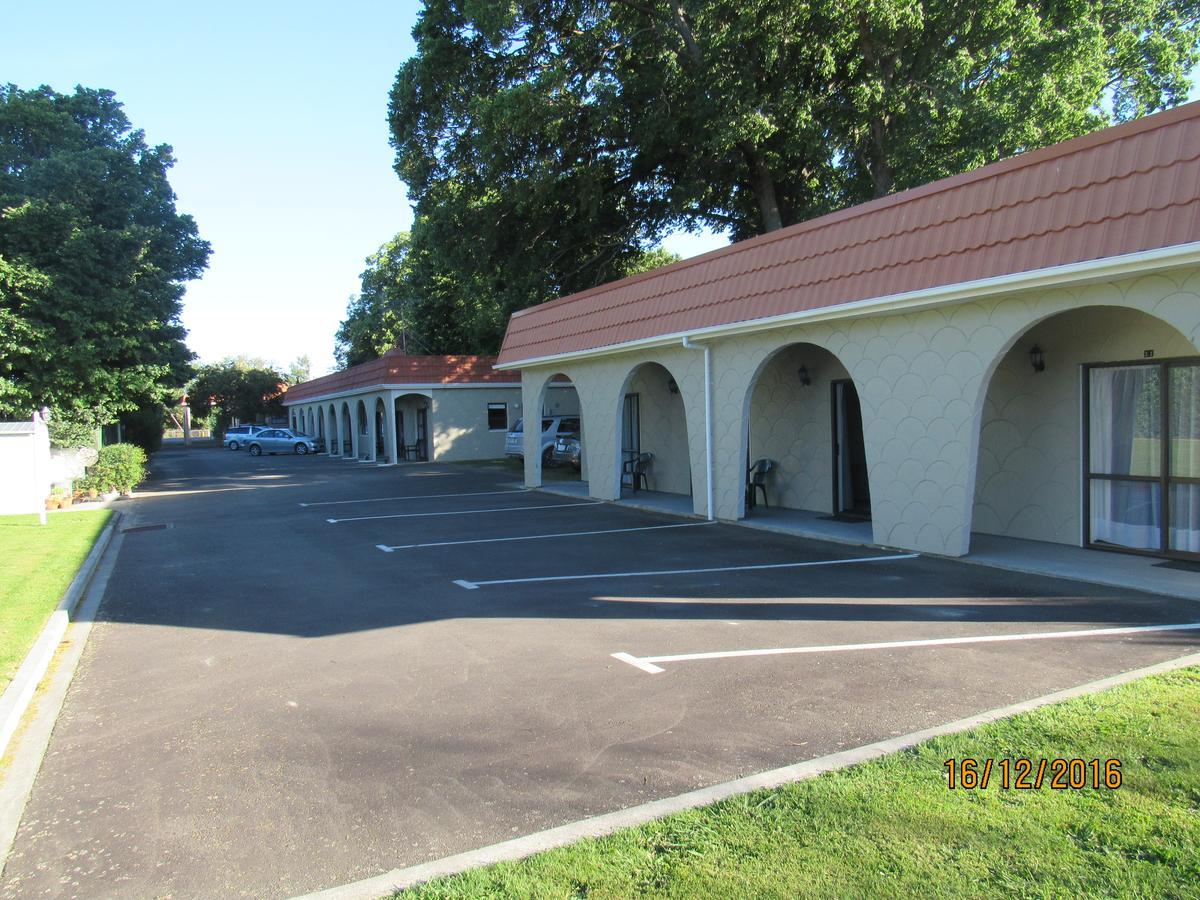 Matador Motel Carterton Eksteriør bilde